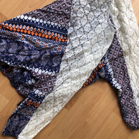 Axel Hazel Blouse Size M - Picture 3 of 8